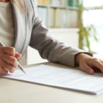 Modelo de contrato cuidado personas mayores